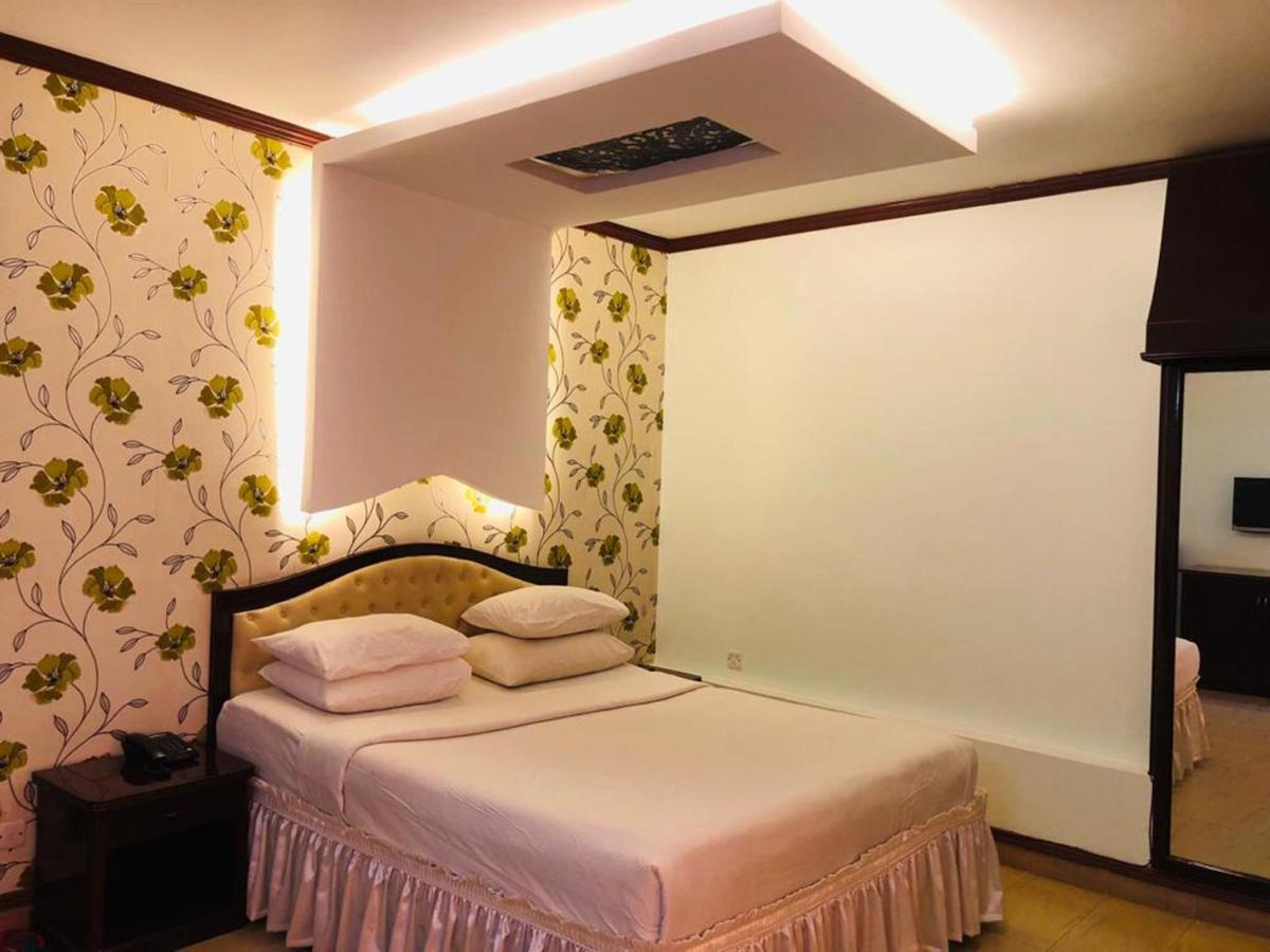 Grand Park Hotel Chittagong Ngoại thất bức ảnh