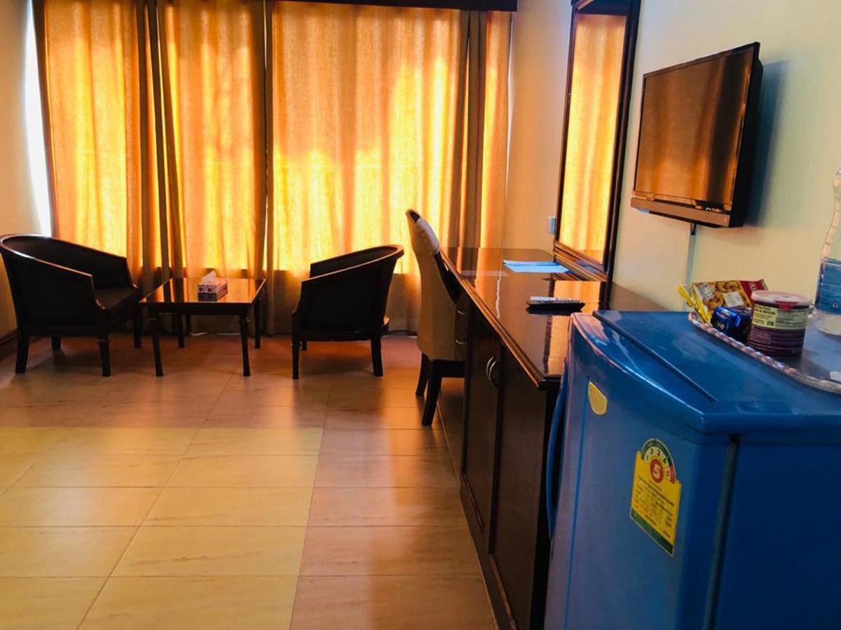 Grand Park Hotel Chittagong Ngoại thất bức ảnh