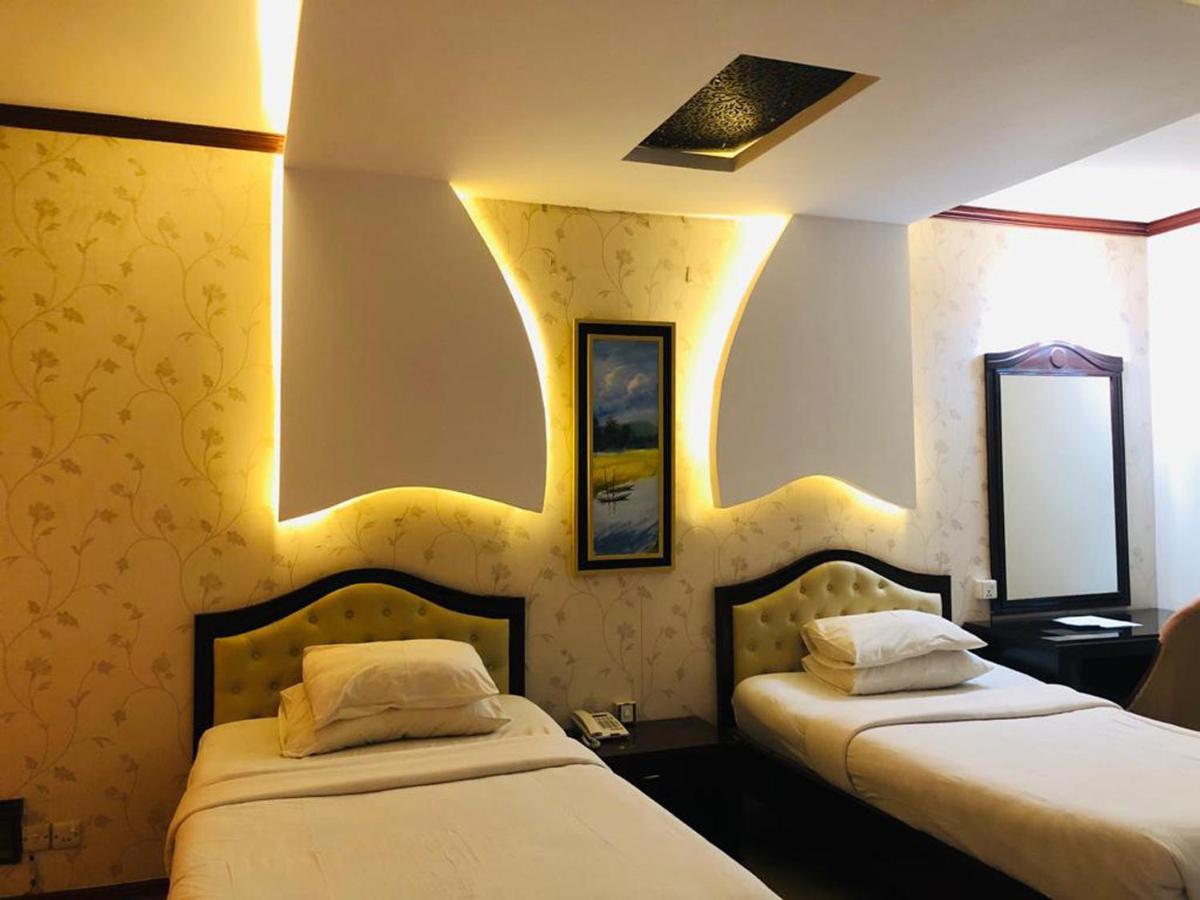 Grand Park Hotel Chittagong Ngoại thất bức ảnh